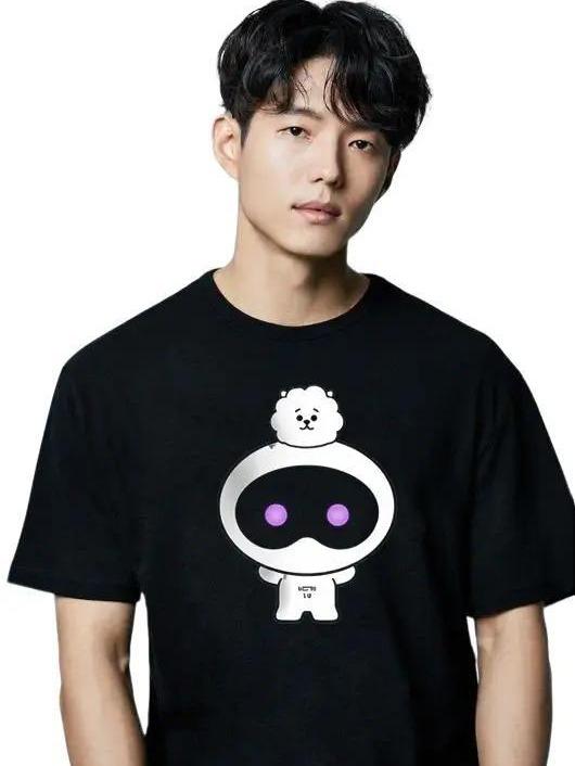 W P Playera diseño Wooteo Robot KPOP Estampado algodón Ajuste cómodo